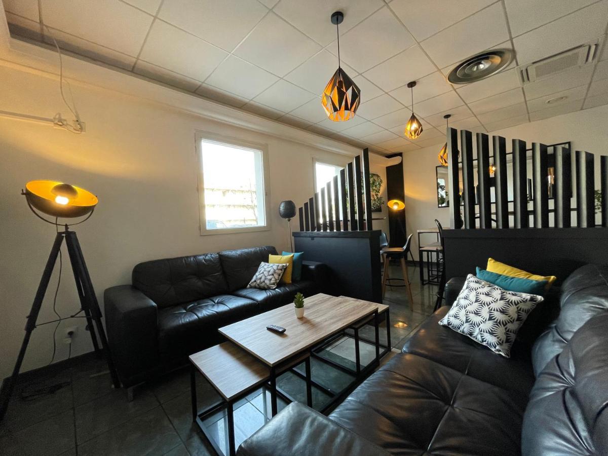 Hotel Restaurant Kyriad Direct Dijon Nord - Zenith - Toison D'Or Экстерьер фото