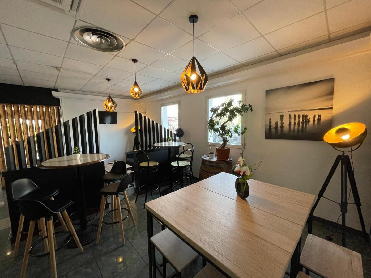 Hotel Restaurant Kyriad Direct Dijon Nord - Zenith - Toison D'Or Экстерьер фото