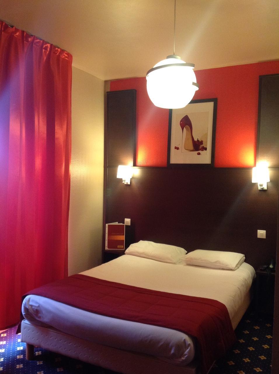 Hotel Restaurant Kyriad Direct Dijon Nord - Zenith - Toison D'Or Экстерьер фото