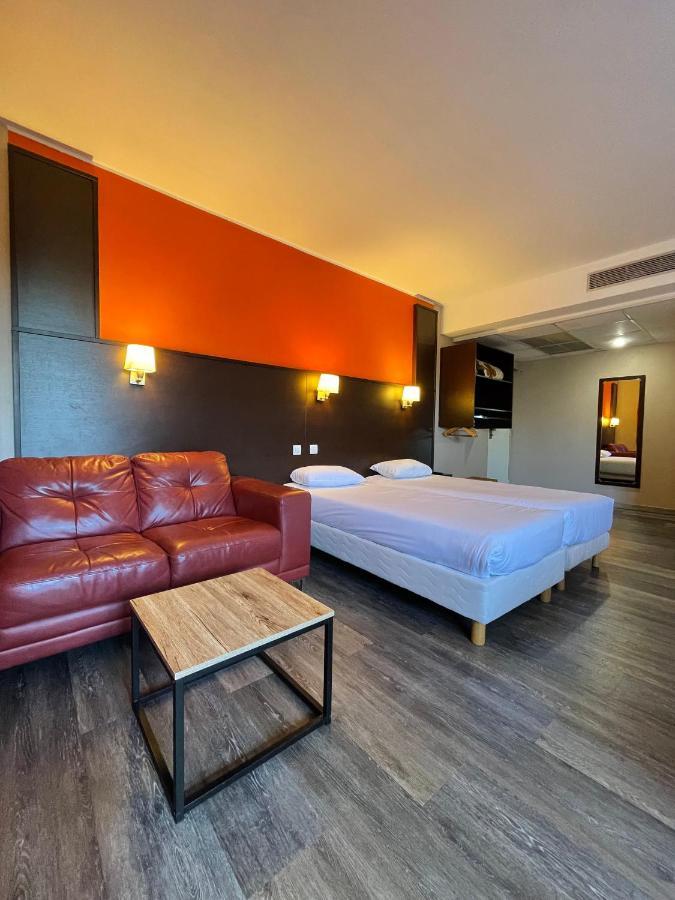 Hotel Restaurant Kyriad Direct Dijon Nord - Zenith - Toison D'Or Экстерьер фото