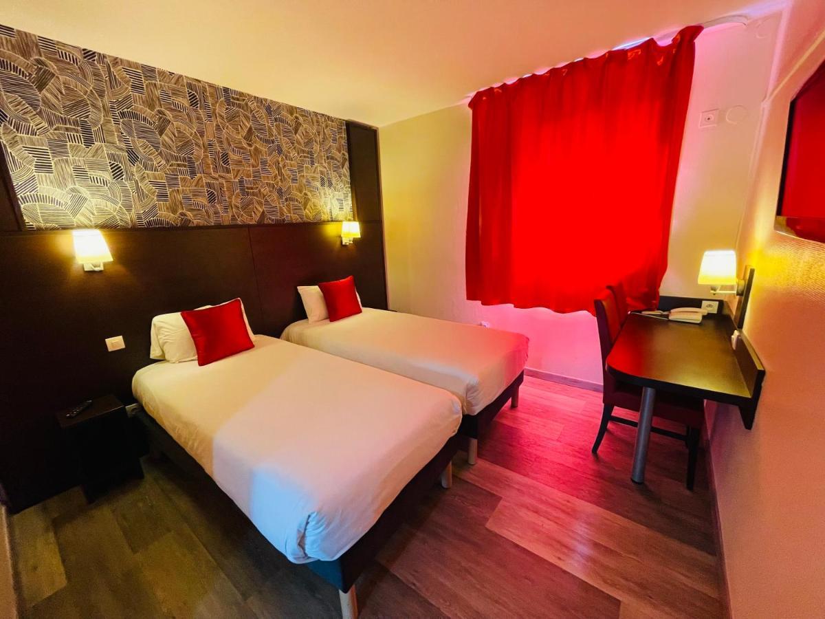 Hotel Restaurant Kyriad Direct Dijon Nord - Zenith - Toison D'Or Экстерьер фото
