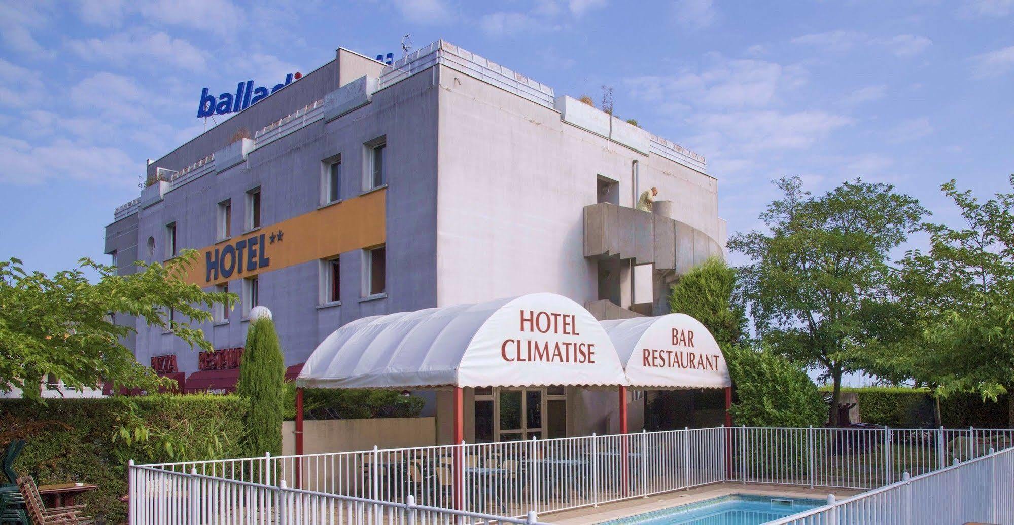 Hotel Restaurant Kyriad Direct Dijon Nord - Zenith - Toison D'Or Экстерьер фото